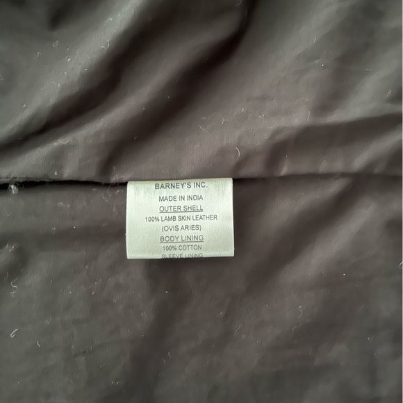 Black leather biker jacket, from Barney’s NY (now closed) - Picture 8 of 9